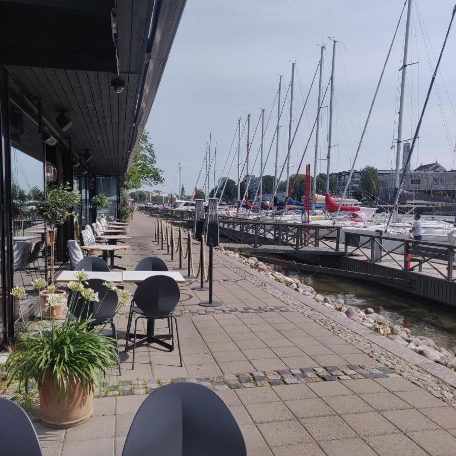Riverside Lux With 2 Bedrooms, Car Park Garage And Sauna ตูร์กู ภายนอก รูปภาพ